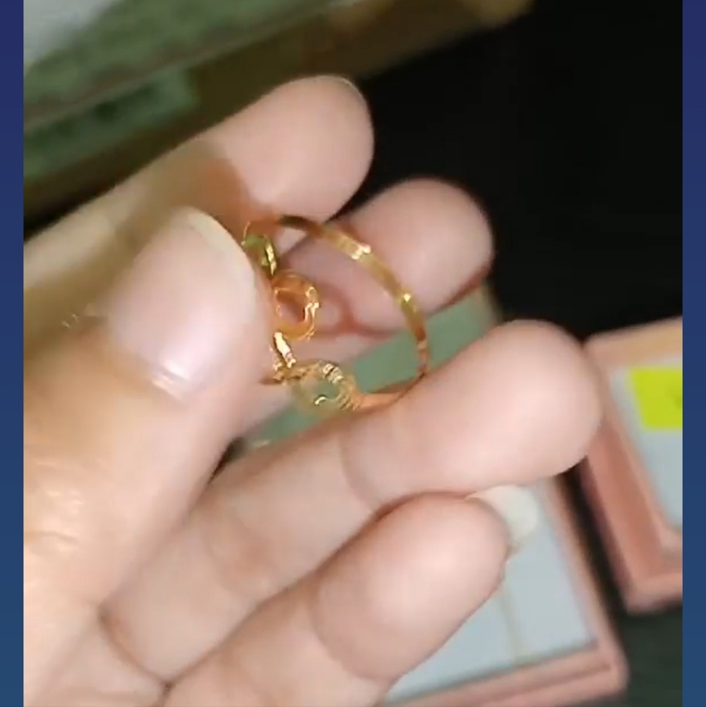 Pure Gold 💯 Double style Ring Size 8 Only Pawnable LW Only - Picture 2 of 10